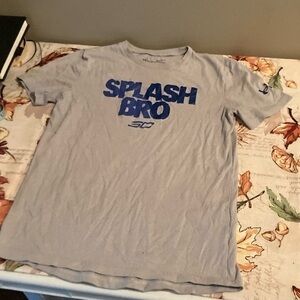 5/$3 Splash Bro Under Armour Gray Shirt